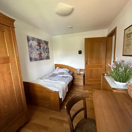 Ferienappartment Mit Homeoffice, 2 Schlafzimmer Mit Einzelbetten Weil am Rhein